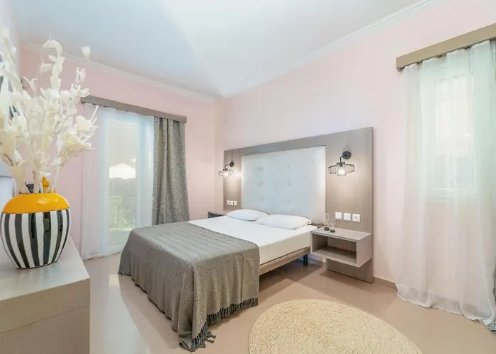 Niver Luxury Suites Apartment Lefkada City