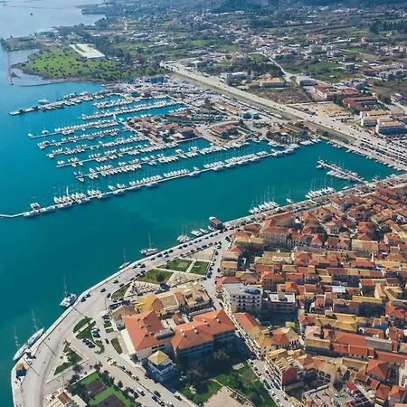Niver Luxury Apartment Lefkáda